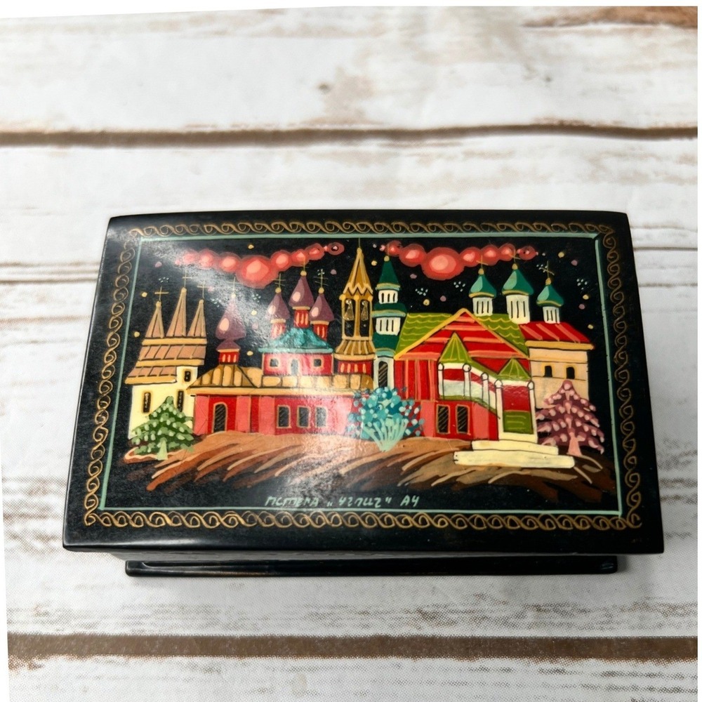 VTG Mstera Russian Lacquer Box Black Hand Painted Village Cathedral Small 3.5in